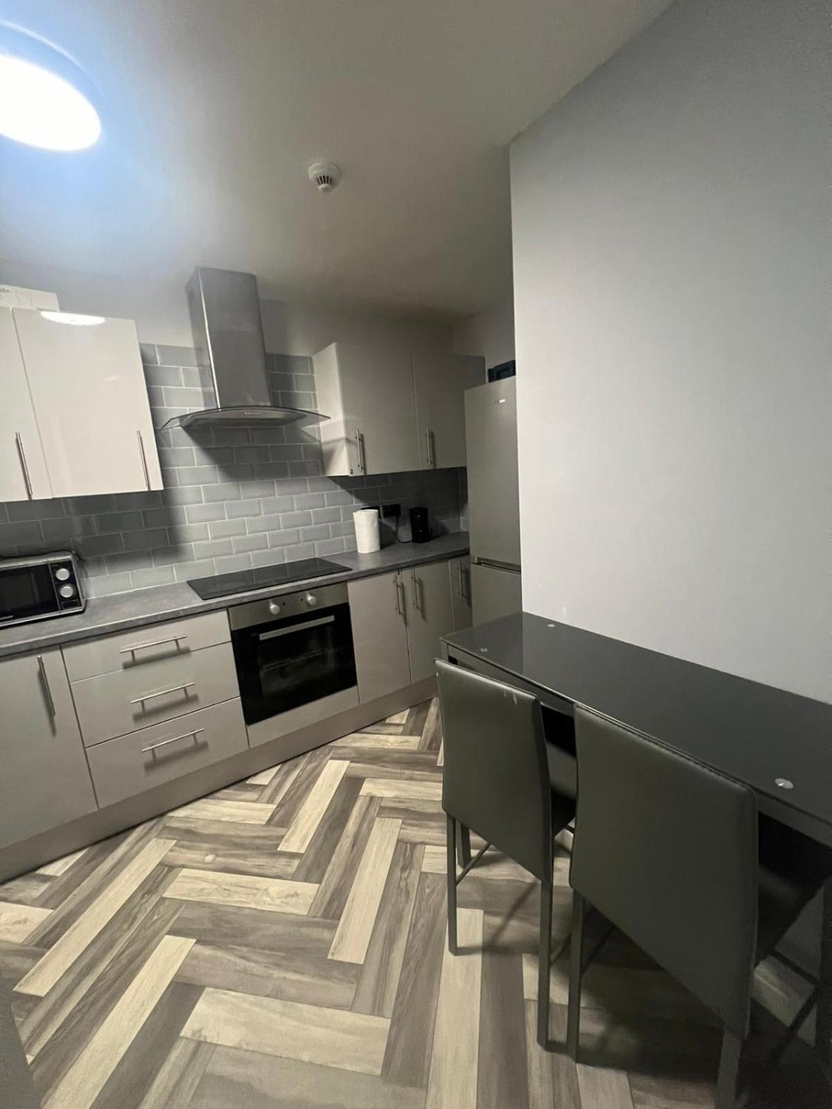 Luxury In Luxury Out Apartment Nottingham Exterior photo